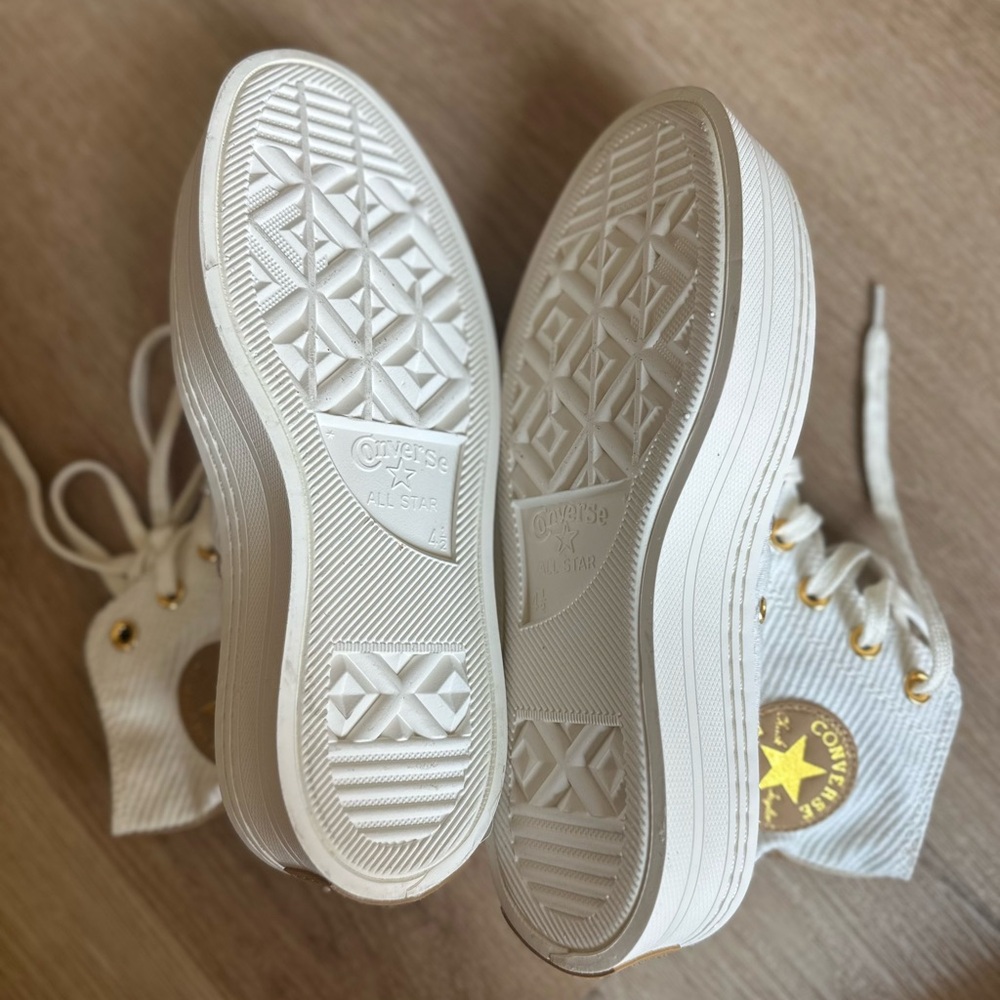 Converse Platforms White Tan & Striped - Picture 4 of 4